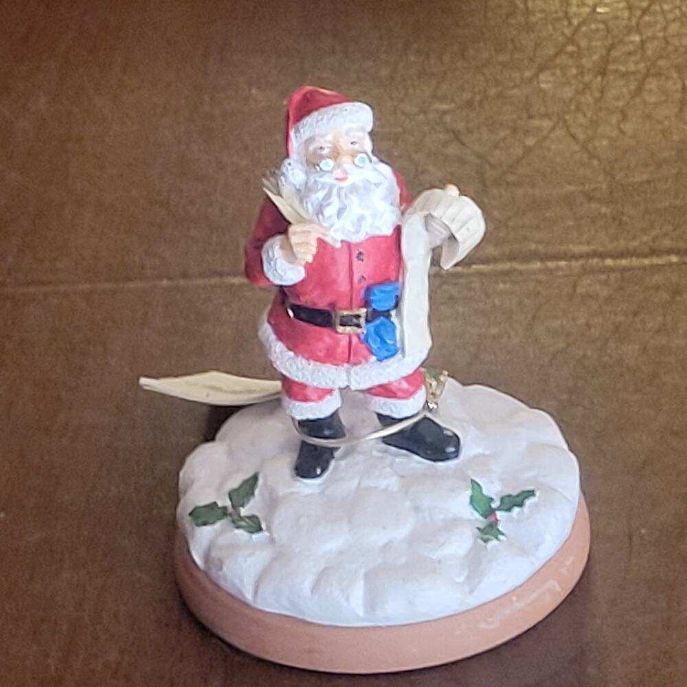 Vtg 1997 Shaker Hearth Santa Claus with List Christmas Cookie Press Clay Figure